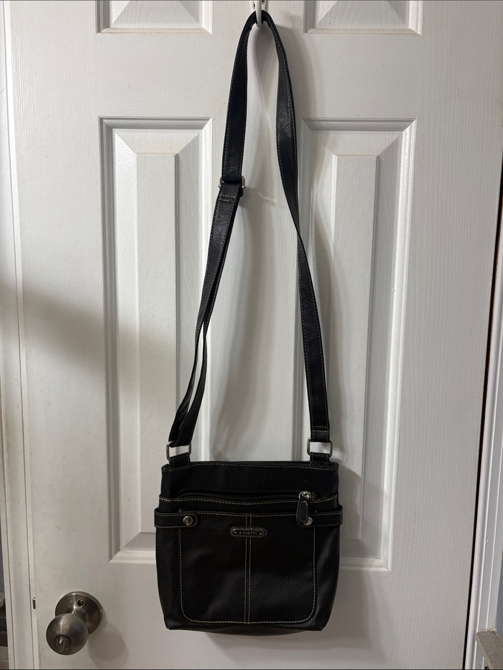 Black Crossbody Shoulder Bag Classic Everyday Carry